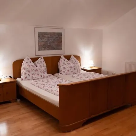 Tanjas Gemuetliches Haus Am Mondsee Nyaraló *