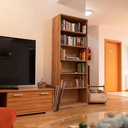 Tanjas Gemuetliches Haus Am Mondsee *