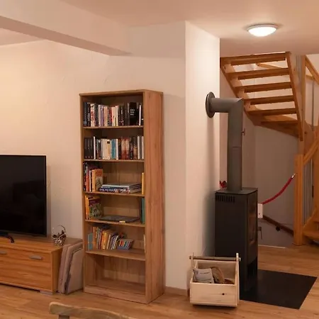 Tanjas Gemuetliches Haus Am Mondsee Prázdninový dům Innerschwand