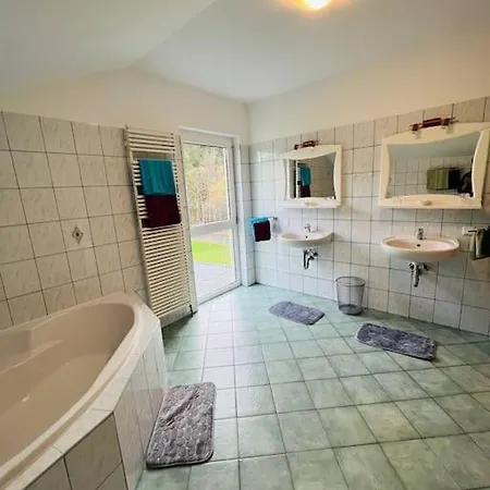 度假居 Tanjas Gemuetliches Haus Am Mondsee *