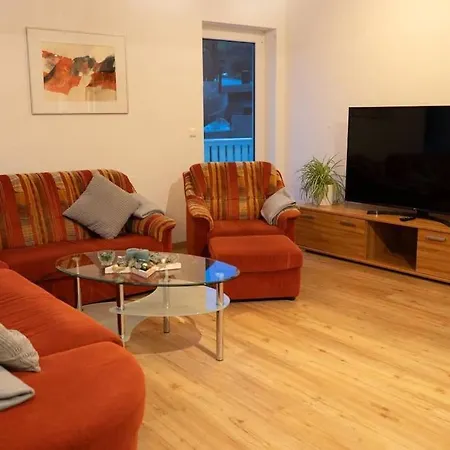 Prázdninový dům Tanjas Gemuetliches Haus Am Mondsee Innerschwand