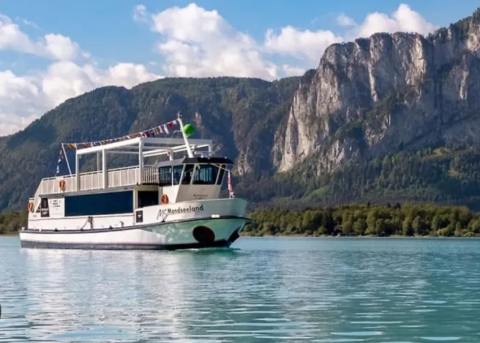 Tanjas Gemuetliches Haus Am Mondsee Дом отдыха Innerschwand
