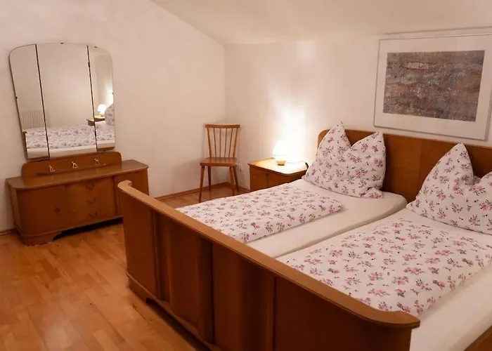 Дом отдыха Tanjas Gemuetliches Haus Am Mondsee Innerschwand