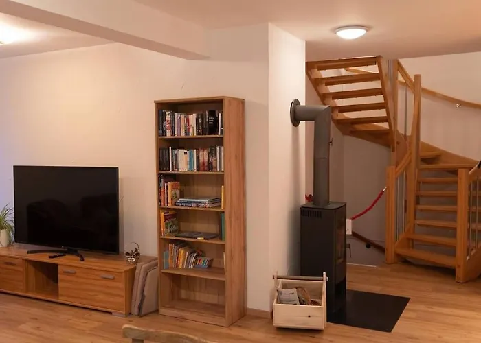 Tanjas Gemuetliches Haus Am Mondsee Дом отдыха Innerschwand