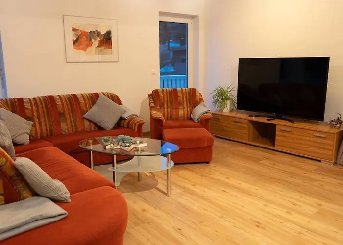 Дом отдыха Tanjas Gemuetliches Haus Am Mondsee Innerschwand