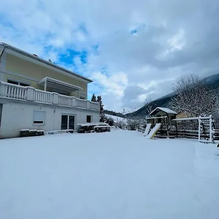 Tanjas Gemuetliches Haus Am Mondsee * Innerschwand
