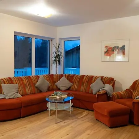Tanjas Gemuetliches Haus Am Mondsee Holiday home Innerschwand