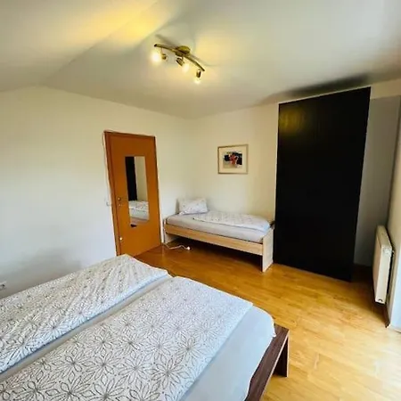 Tanjas Gemütliches Haus Am Mondsee Ferienhaus *